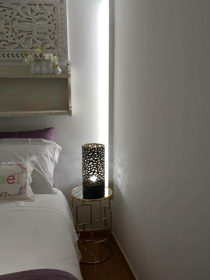 Ferienwohnung Escadinhas De Sao Cristovao Lissabon Exterior foto